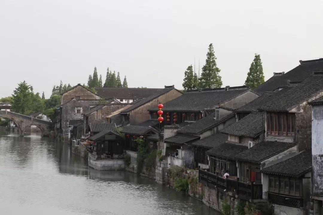 深耕治沙一线近40年